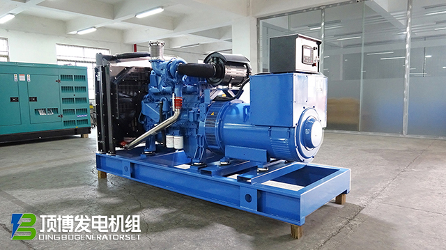省油低噪，高效穩(wěn)定，頂博智能柴油發(fā)電機(jī)組：以創(chuàng)新之名，打造綠色高效發(fā)電新時(shí)代